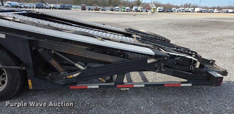 image for item YA1913 2023 Peterbilt 389 car carrier truck with car carrier trailer