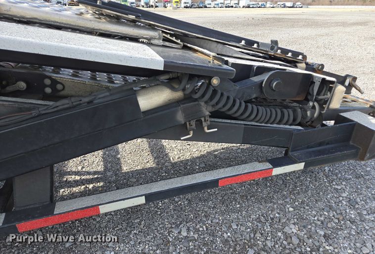 image for item YA1913 2023 Peterbilt 389 car carrier truck with car carrier trailer
