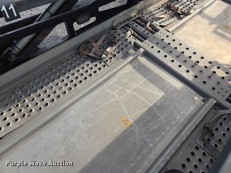 image for item YA1913 2023 Peterbilt 389 car carrier truck with car carrier trailer