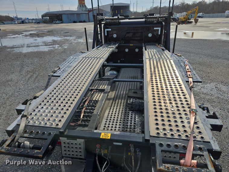 image for item YA1913 2023 Peterbilt 389 car carrier truck with car carrier trailer