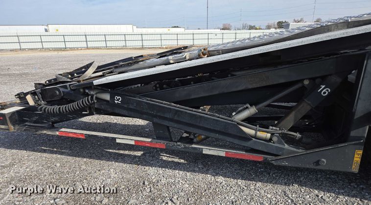 image for item YA1913 2023 Peterbilt 389 car carrier truck with car carrier trailer