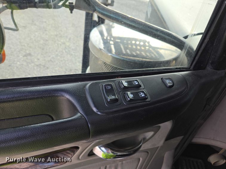 image for item YA1913 2023 Peterbilt 389 car carrier truck with car carrier trailer