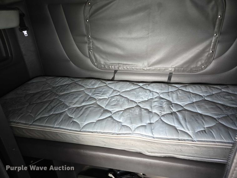 image for item YA1913 2023 Peterbilt 389 car carrier truck with car carrier trailer