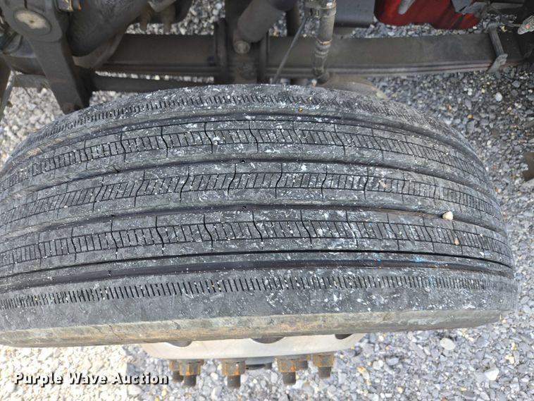 image for item YA1913 2023 Peterbilt 389 car carrier truck with car carrier trailer