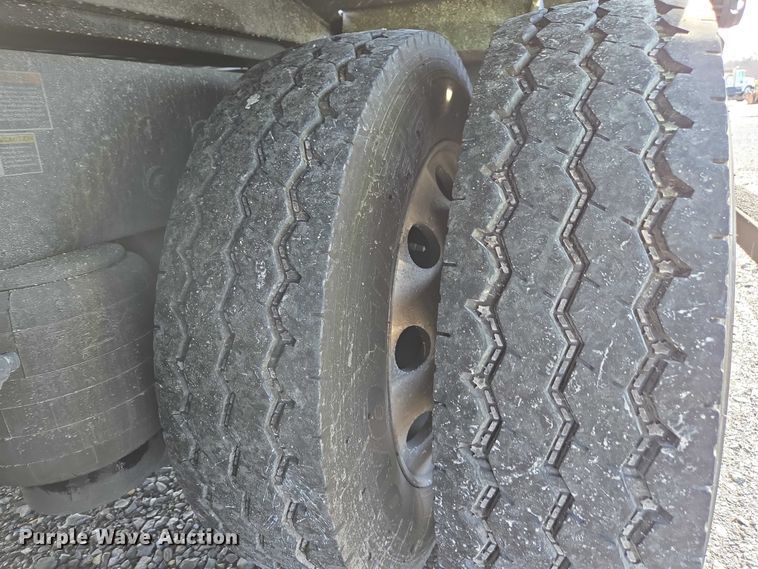 image for item YA1913 2023 Peterbilt 389 car carrier truck with car carrier trailer