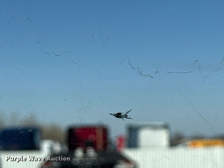 image for item YA2022 2022 Kenworth T680 semi truck