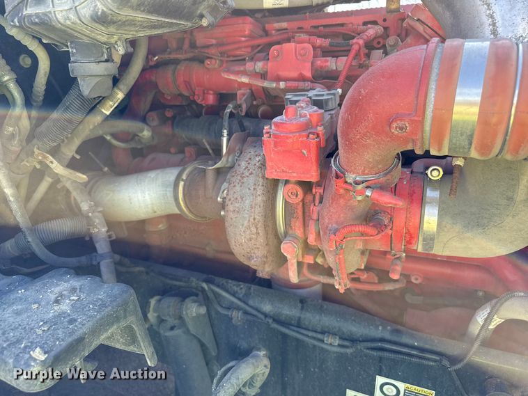 image for item YA2022 2022 Kenworth T680 semi truck