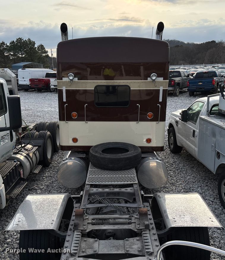image for item YA2218 2024 Kenworth W900 semi truck