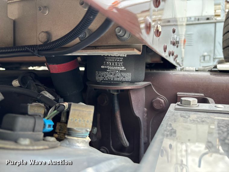image for item YA2218 2024 Kenworth W900 semi truck