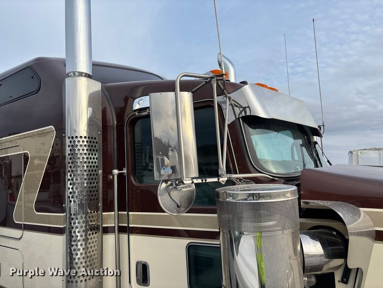 image for item YA2218 2024 Kenworth W900 semi truck