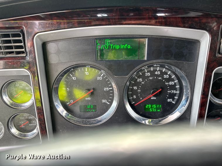 image for item YA2218 2024 Kenworth W900 semi truck