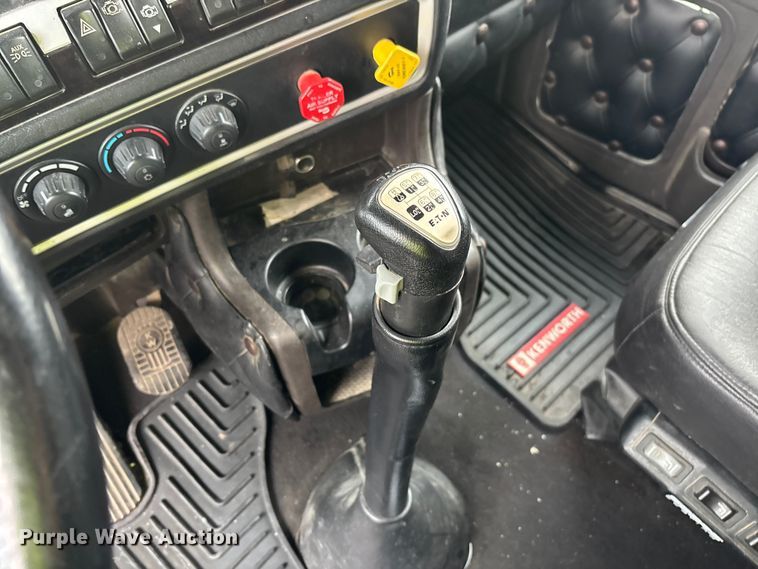 image for item YA2218 2024 Kenworth W900 semi truck
