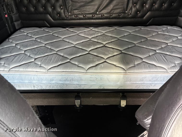 image for item YA2218 2024 Kenworth W900 semi truck