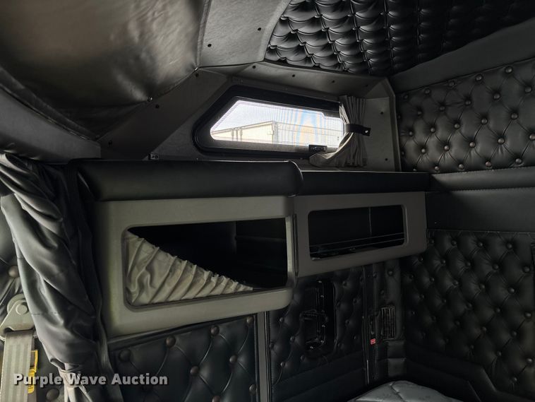 image for item YA2218 2024 Kenworth W900 semi truck