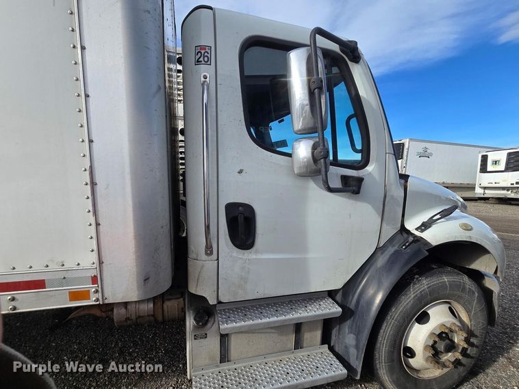 image for item YA2231 2019 Freightliner Business Class M2 box truck