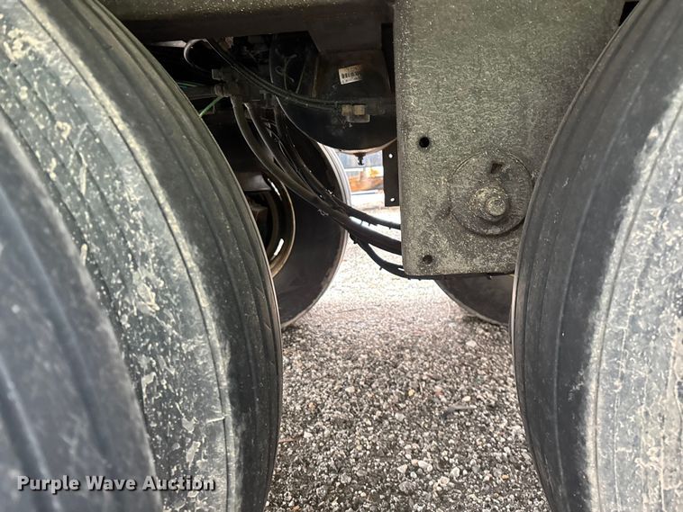 image for item YA2248 2023 Stoughton ZGPVW-535T-S-C-AR dry van trailer