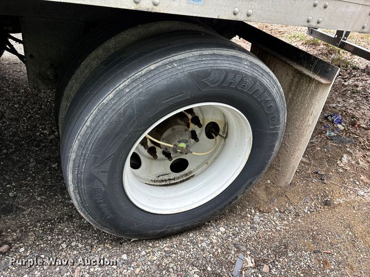 image for item YA2248 2023 Stoughton ZGPVW-535T-S-C-AR dry van trailer