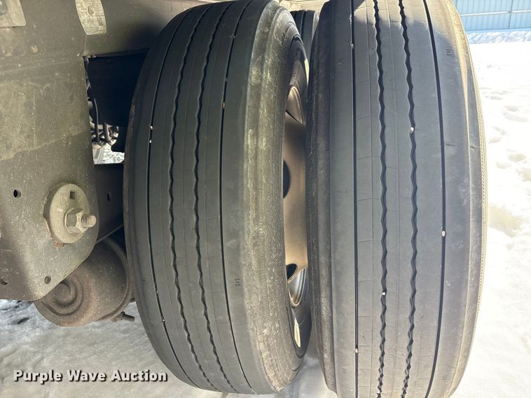 image for item YA2251 2024 Hyundai Translead VC2530152-AJS dry van trailer