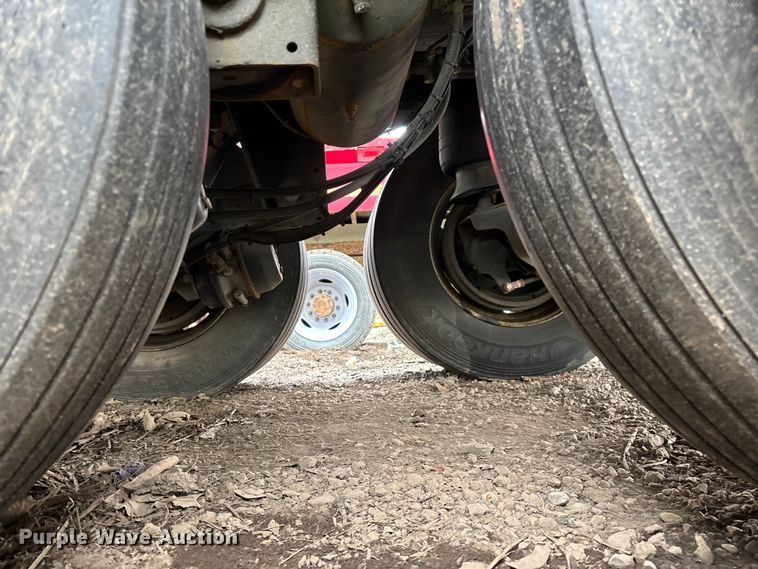 image for item YA2259 2023 Stoughton ZGPVW-535T-S-C-AR dry van trailer