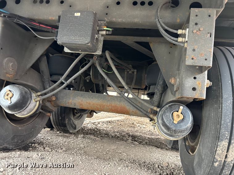 image for item YA2259 2023 Stoughton ZGPVW-535T-S-C-AR dry van trailer