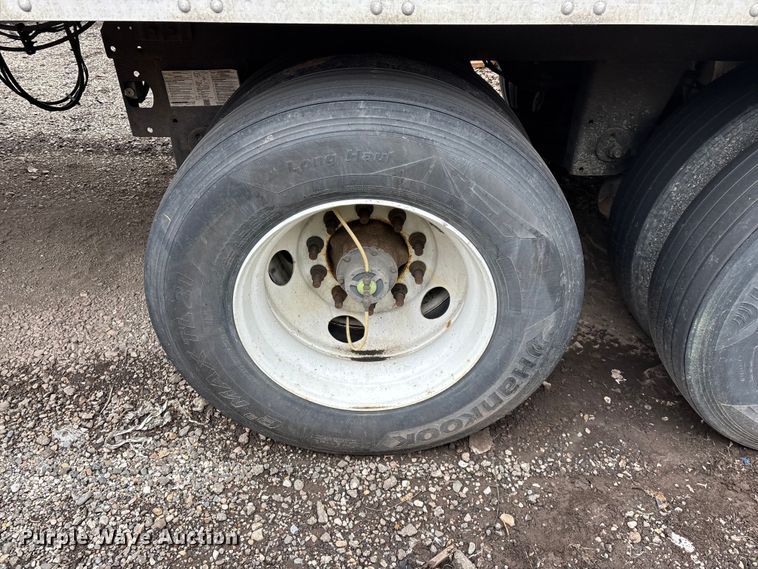 image for item YA2259 2023 Stoughton ZGPVW-535T-S-C-AR dry van trailer