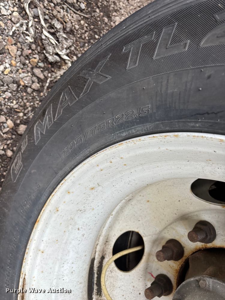 image for item YA2259 2023 Stoughton ZGPVW-535T-S-C-AR dry van trailer