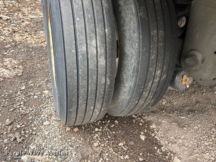 image for item YA2259 2023 Stoughton ZGPVW-535T-S-C-AR dry van trailer