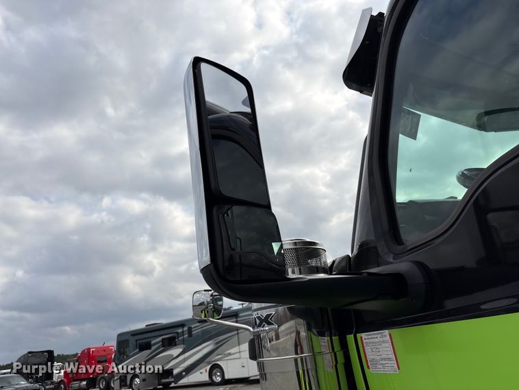 image for item YA2263 2023 International HX520 semi truck