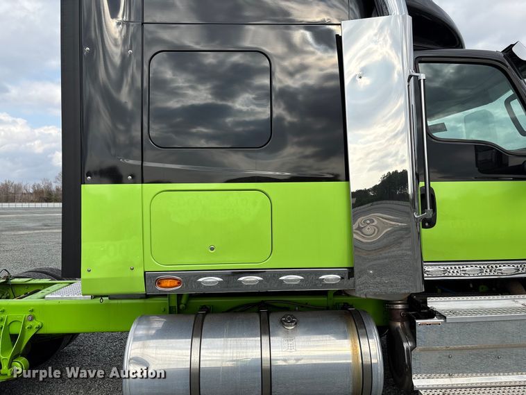 image for item YA2263 2023 International HX520 semi truck