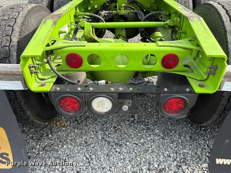 image for item YA2263 2023 International HX520 semi truck