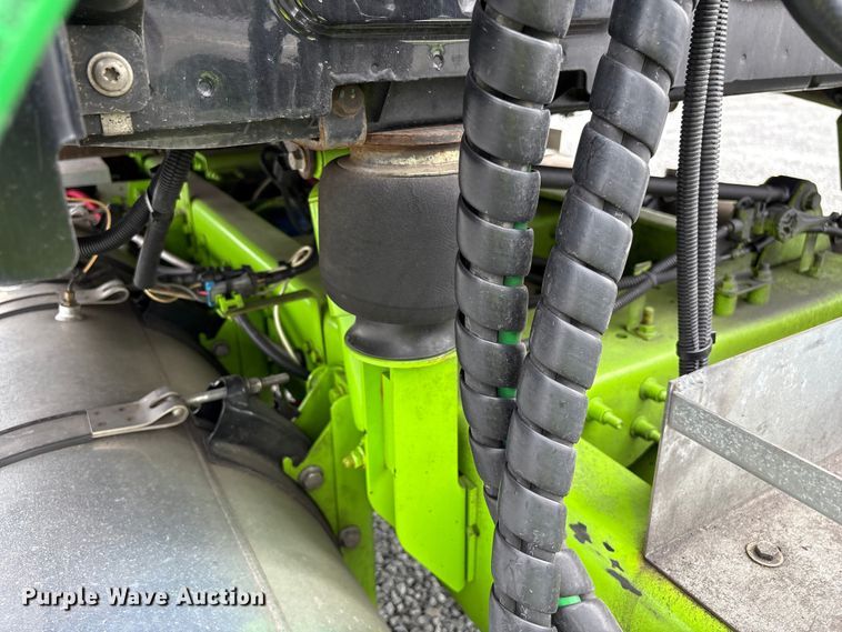 image for item YA2263 2023 International HX520 semi truck