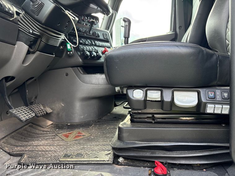 image for item YA2263 2023 International HX520 semi truck