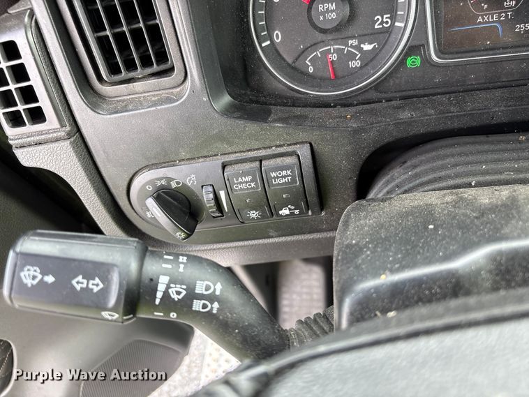 image for item YA2263 2023 International HX520 semi truck