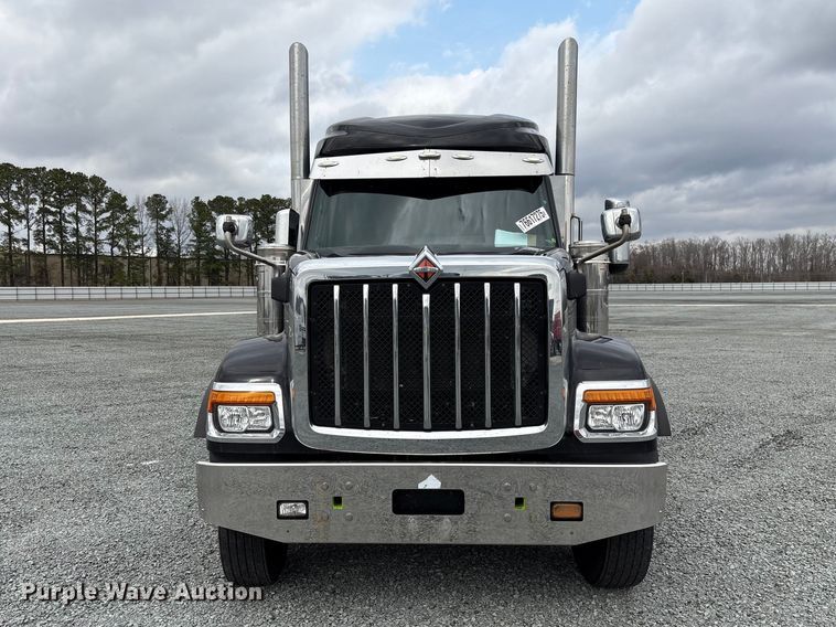 image for item YA2264 2023 International HX520 semi truck