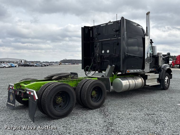 image for item YA2264 2023 International HX520 semi truck