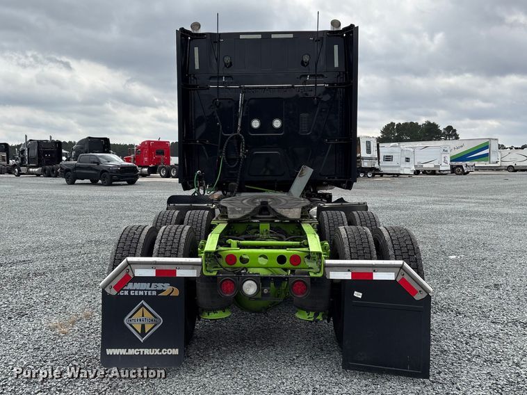 image for item YA2264 2023 International HX520 semi truck