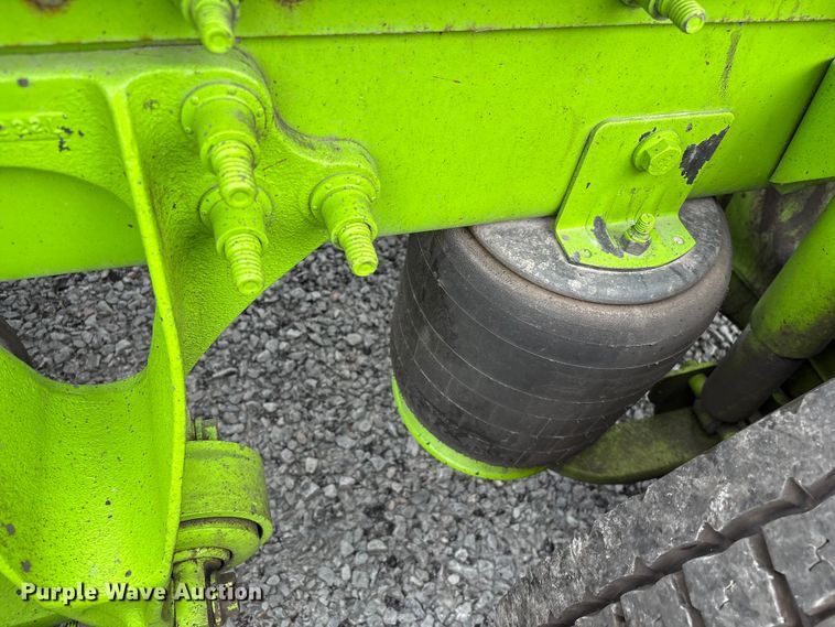 image for item YA2264 2023 International HX520 semi truck