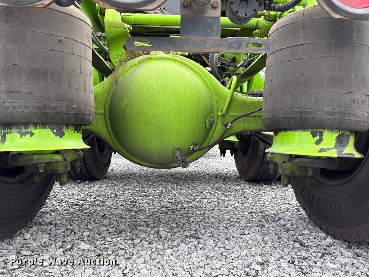 image for item YA2264 2023 International HX520 semi truck