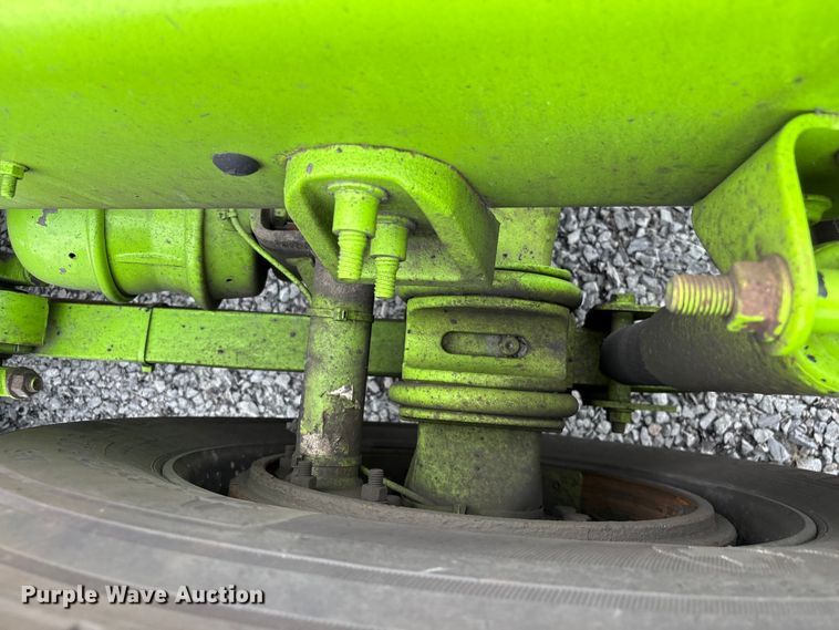 image for item YA2264 2023 International HX520 semi truck