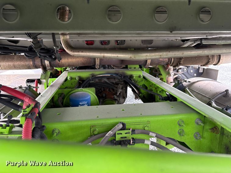 image for item YA2264 2023 International HX520 semi truck