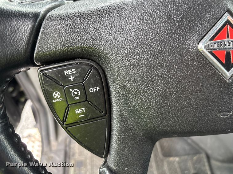 image for item YA2264 2023 International HX520 semi truck