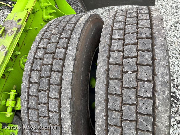 image for item YA2264 2023 International HX520 semi truck