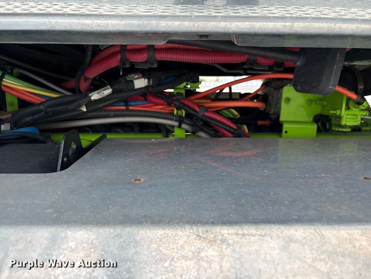 image for item YA2266 2023 International HX520 semi truck