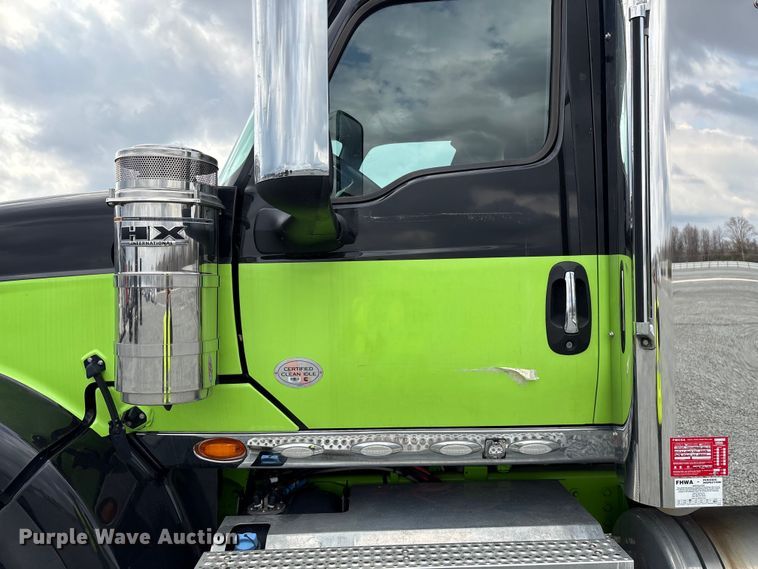 image for item YA2266 2023 International HX520 semi truck