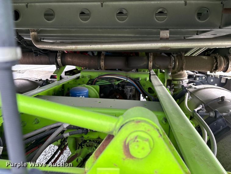 image for item YA2266 2023 International HX520 semi truck