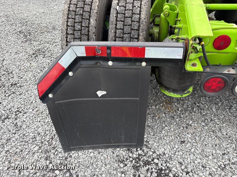 image for item YA2266 2023 International HX520 semi truck