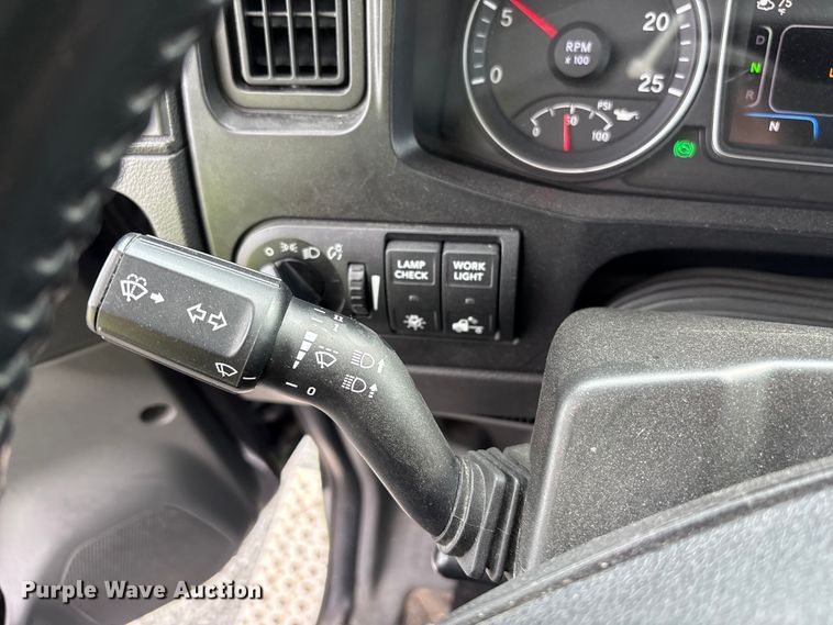 image for item YA2266 2023 International HX520 semi truck