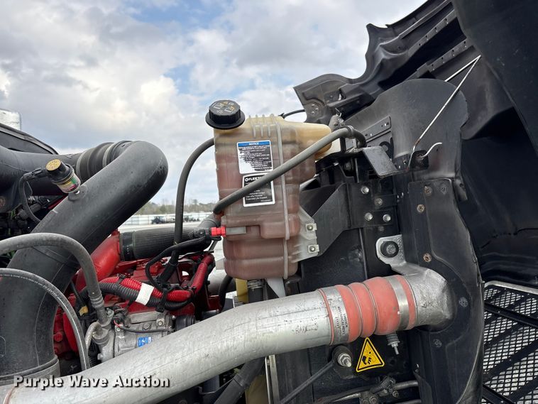 image for item YA2266 2023 International HX520 semi truck