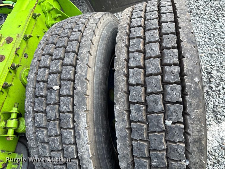 image for item YA2266 2023 International HX520 semi truck