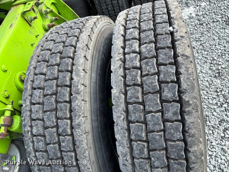 image for item YA2266 2023 International HX520 semi truck